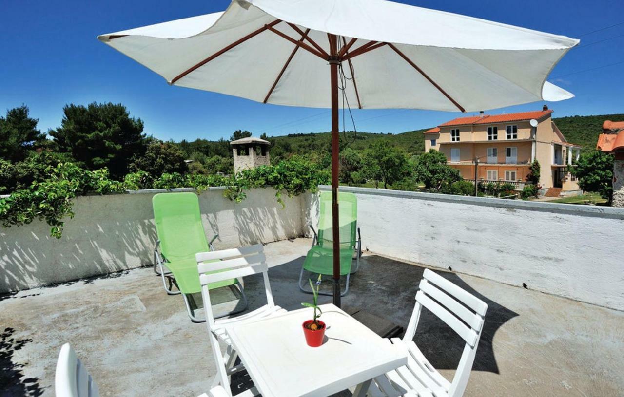 Apartmani Dana Sukošan Exterior foto