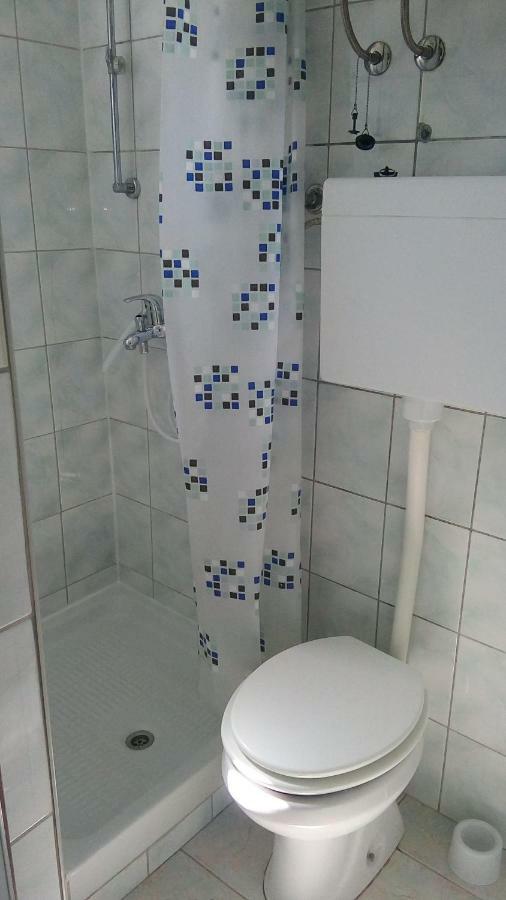 Apartmani Dana Sukošan Exterior foto